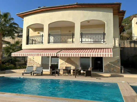 4-bedrooms Sea View Villa For Sale in Tepe