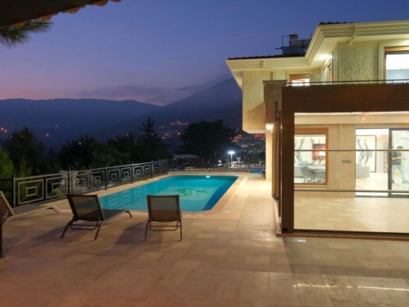4-Bedrooms Sea View Villa For Sale Bektas
